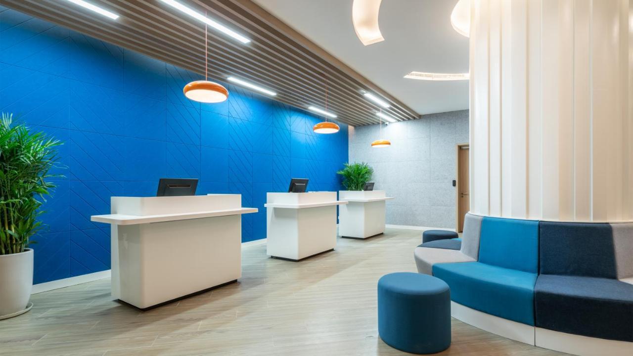 Holiday Inn Express Qingdao City Center By Ihg Exterior photo